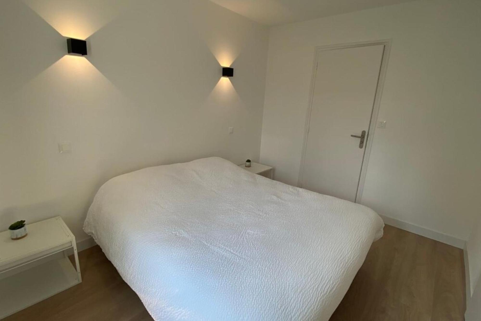 2-Bedroom Apartment For 4 People Near The Beach 梅利蒙 外观 照片